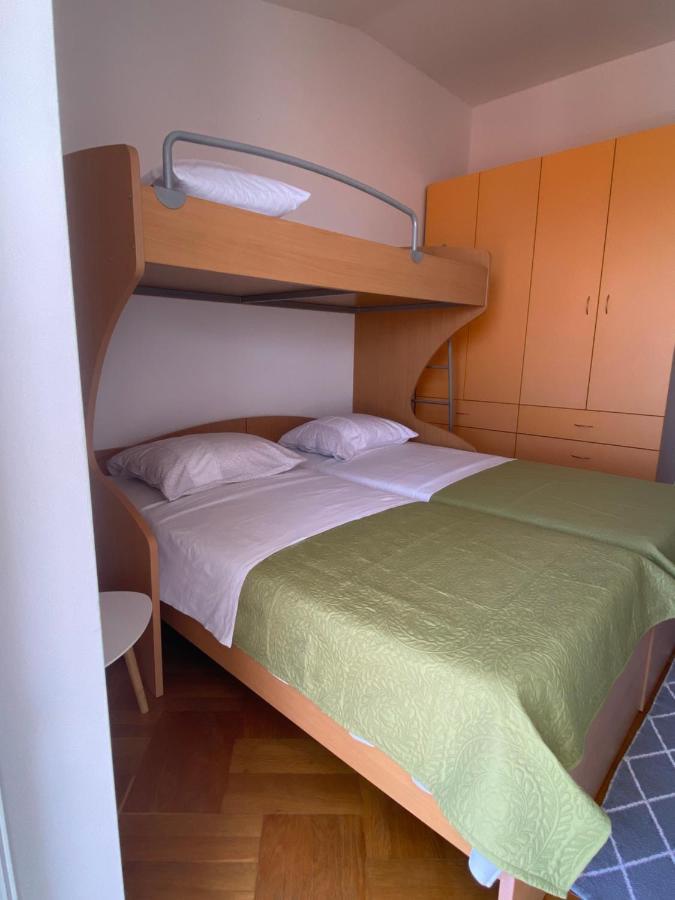Apartmani Niks Makarska Eksteriør bilde