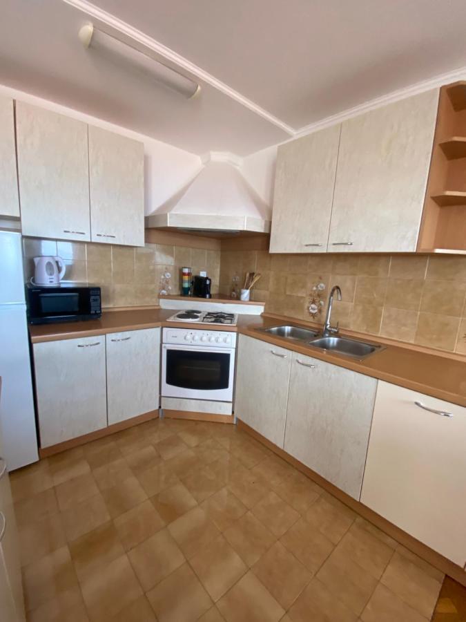 Apartmani Niks Makarska Eksteriør bilde