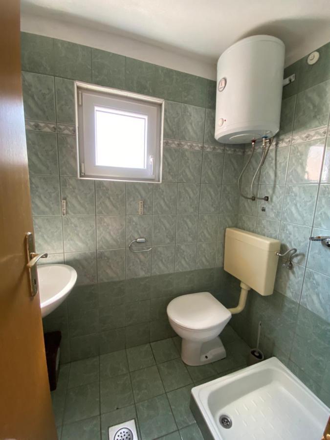 Apartmani Niks Makarska Eksteriør bilde